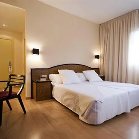 Отель Air Penedes Вильяфранка-дель-Пенедес