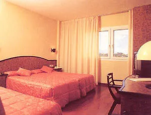 Air Penedes Отель Вильяфранка-дель-Пенедес